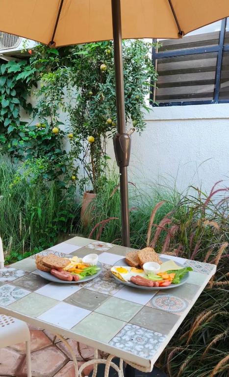 Garden Breakfast